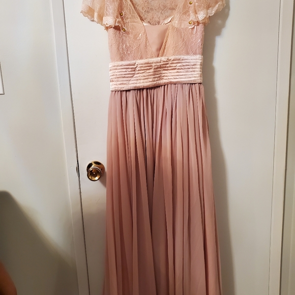 Prom dress - Picture 2 of 2